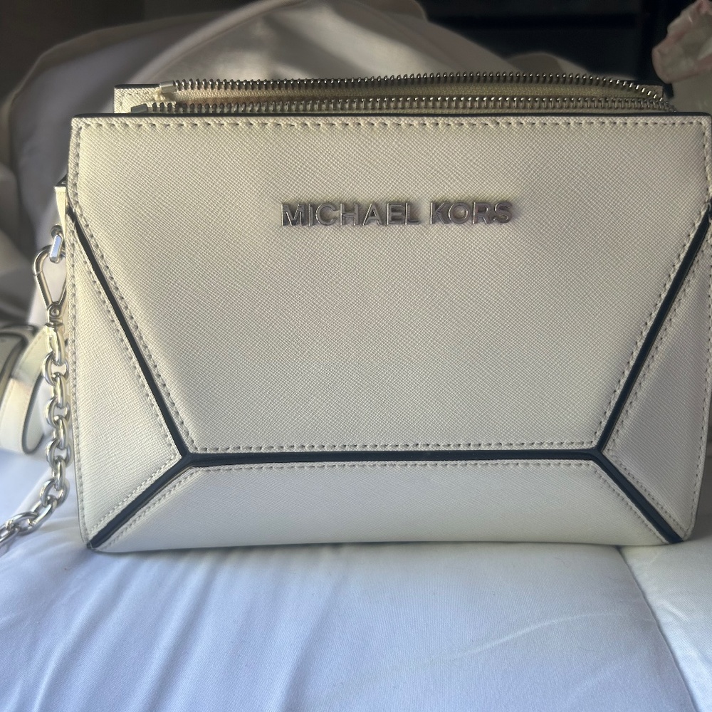 Mk Purse